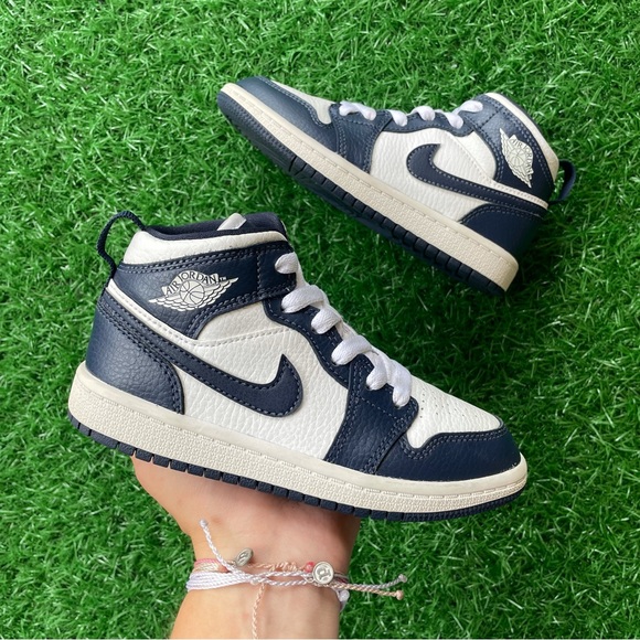 Jordan Other - Nike Air Jordan 1 Mid Preschool Size